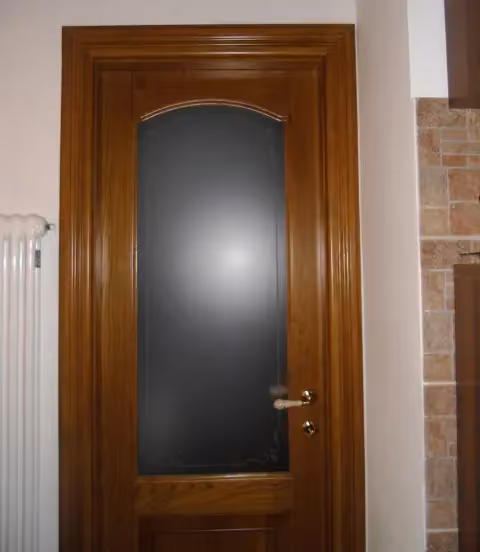 Porta in rovere e vetro satinato